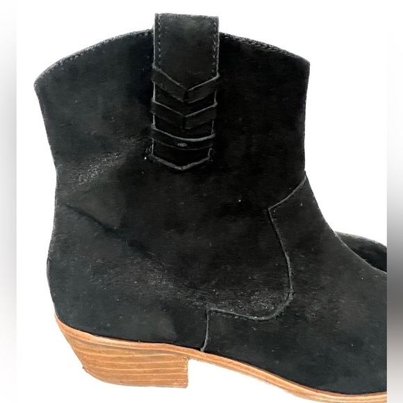 Jack Rogers Stella Pull-on Booties - Size 6.5 - Picture 3 of 12